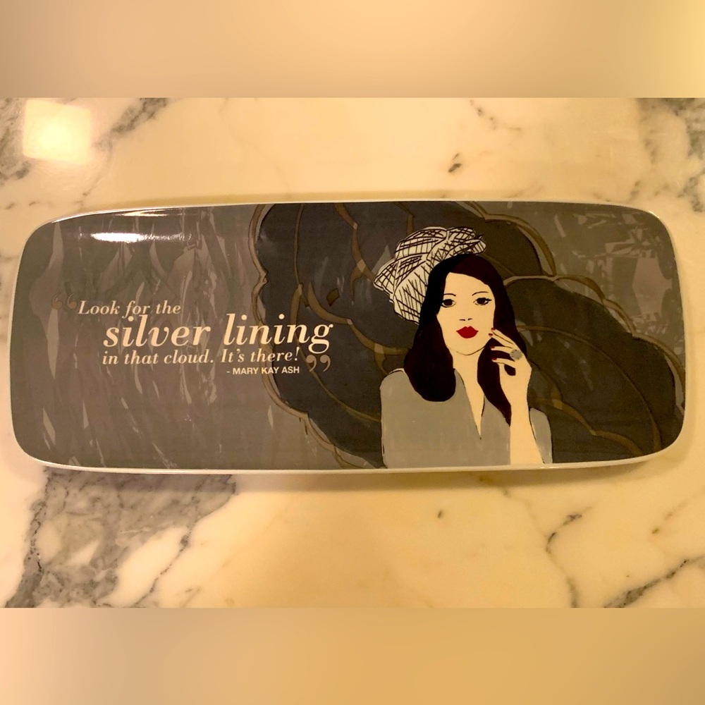 Mary Kay Collectable Serving Tray Gray & White With “Silver Lining” Quote